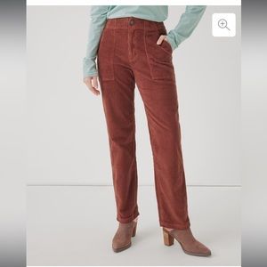Pact Classic Corduroy Peg Pant in Walnut, size M